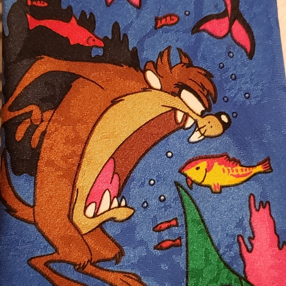 Looney tunes silk tie.great condition - Picture 4 of 9